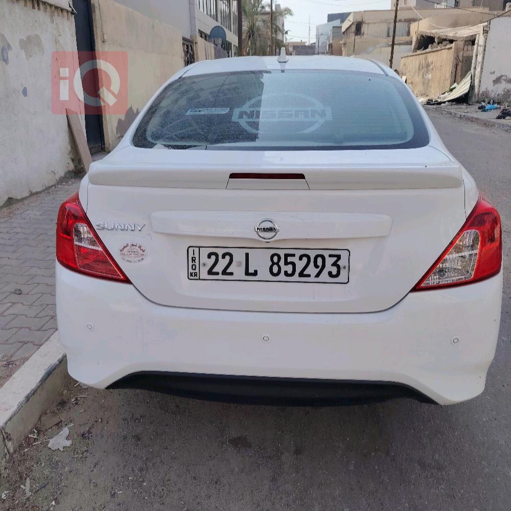 نیسان سەنی